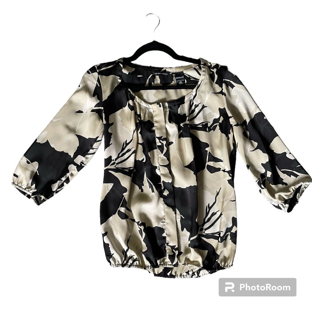 New York and Company Satin Modern Floral Blouse